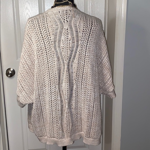 Abound Sweater - Picture 5 of 6